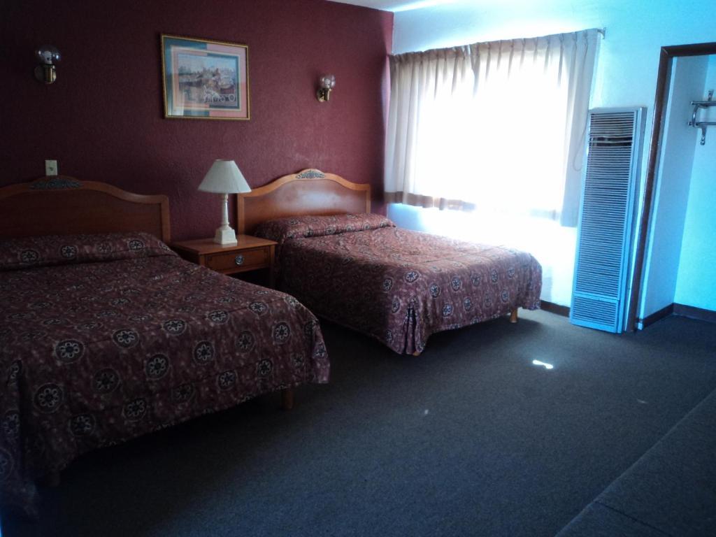 Hotel Monaco Ciudad Juarez Bagian luar foto