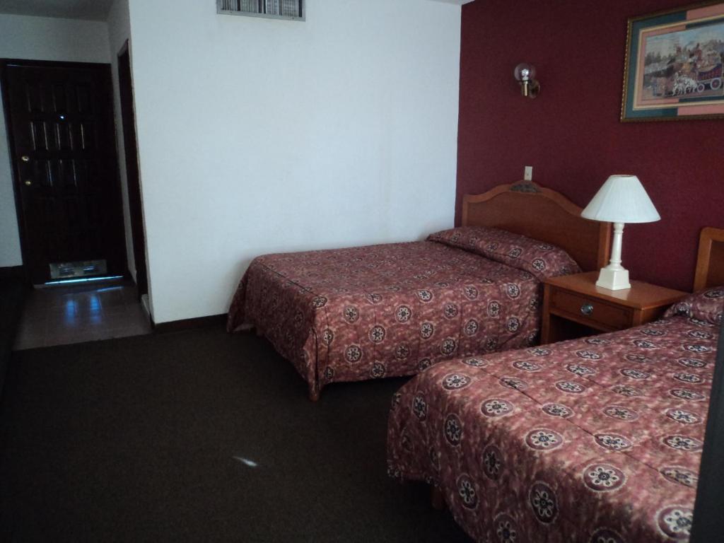 Hotel Monaco Ciudad Juarez Ruang foto