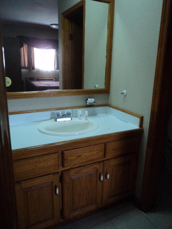 Hotel Monaco Ciudad Juarez Bagian luar foto